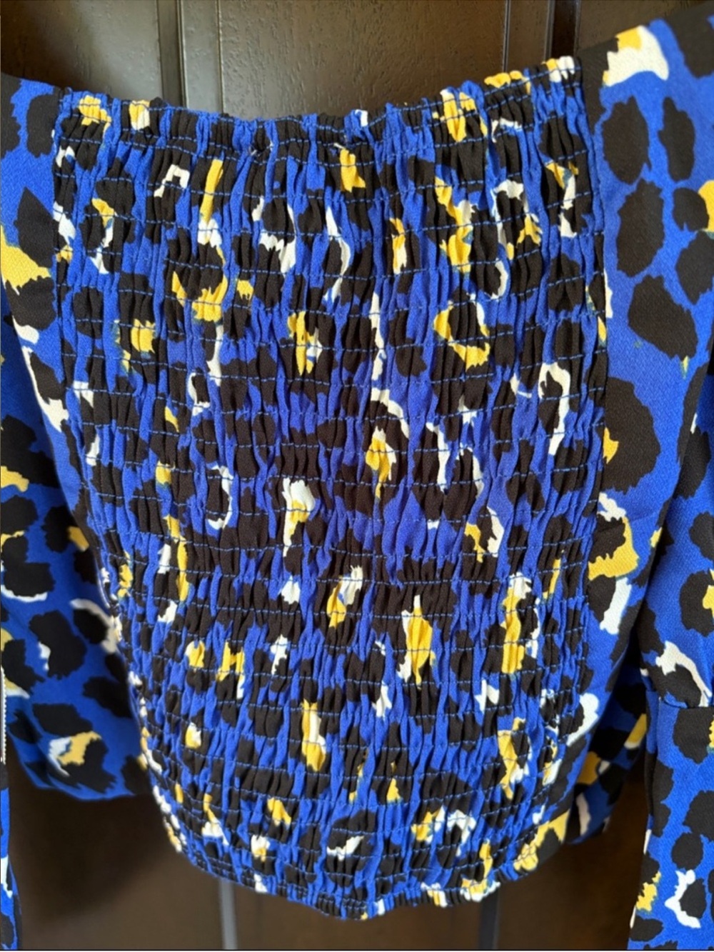 NWT RAHI Chloe Puff Shoulder Blue Animal Print Crop Top Size XS - Picture 12 of 13